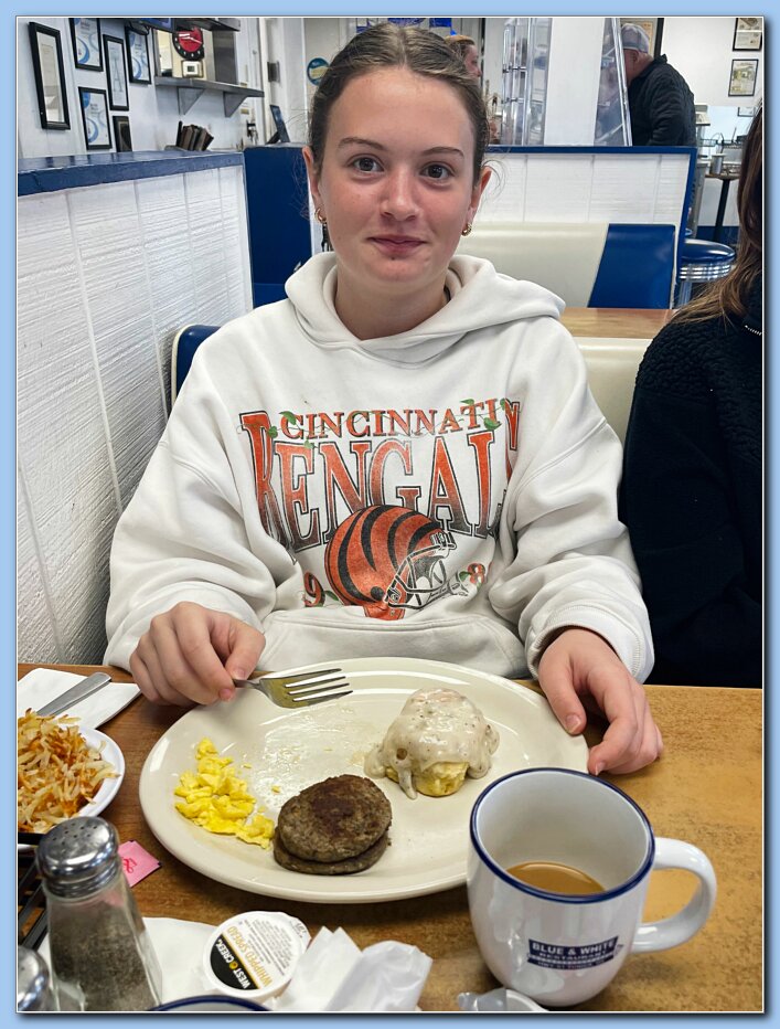 Kenz breakfast at Blue & White